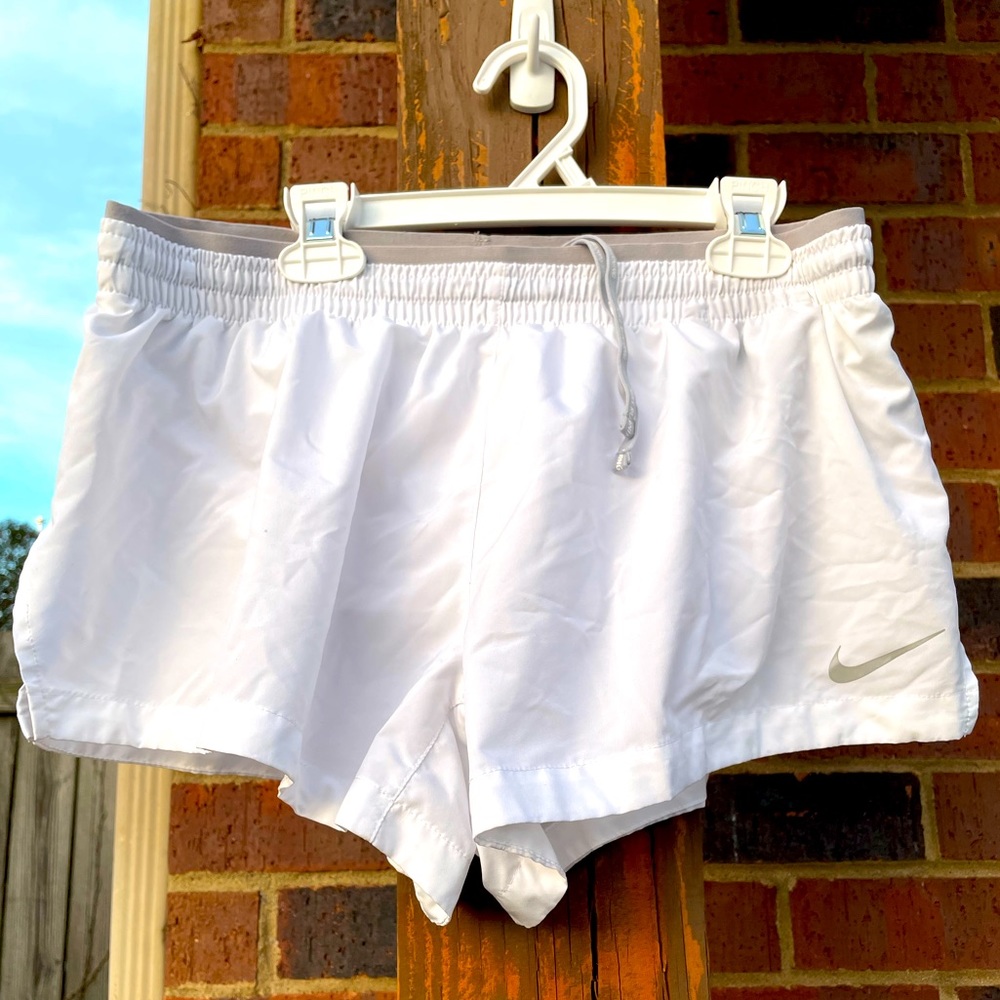 Bundle of 2 pairs of NIKE Dri-Fit running training athletic shorts medium